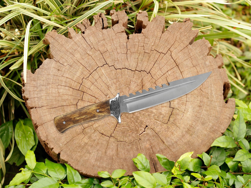 Faca Artesanal INOX 17cm Cabo em madeira A83
